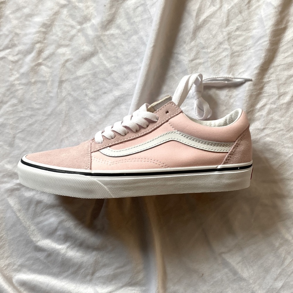 Blushing/true white old skool Vans